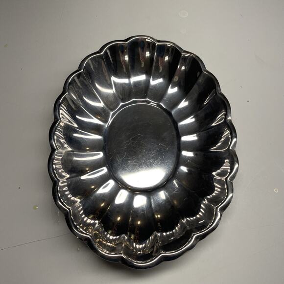 VTG Reed & Barton Fluted Silver Plated Oval Fruit Salad Cookie Serving Platter - Picture 2 of 13
